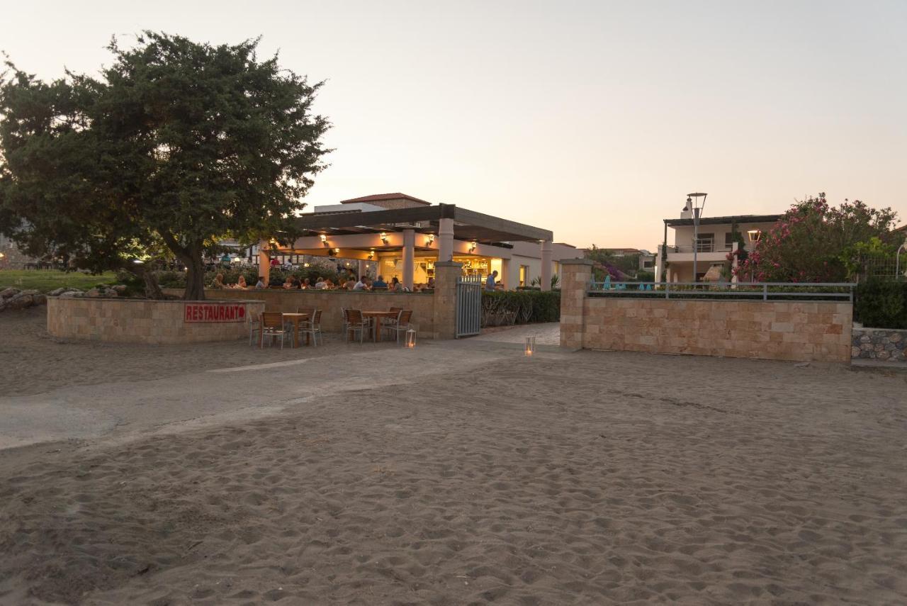 Amaryllis Front Beach Hotel ลาร์ดอส ภายนอก รูปภาพ